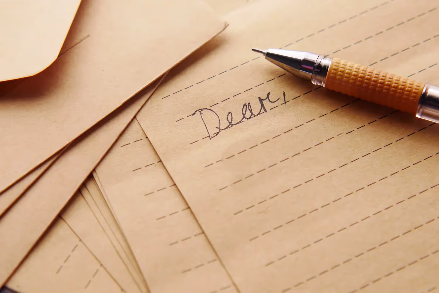 The start of a handwritten letter.